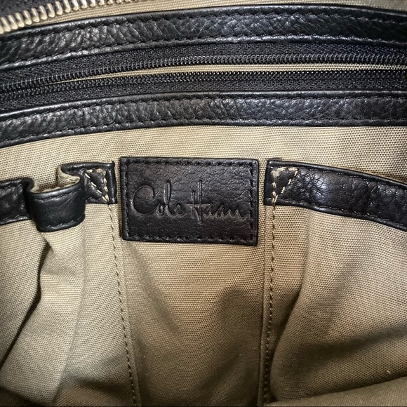 Cole Haan • Black Pebbled Leather Classic Shoulder Bag Tote Satchel - Picture 13 of 14